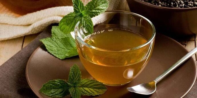 зелени чај са ментом за губитак тежине